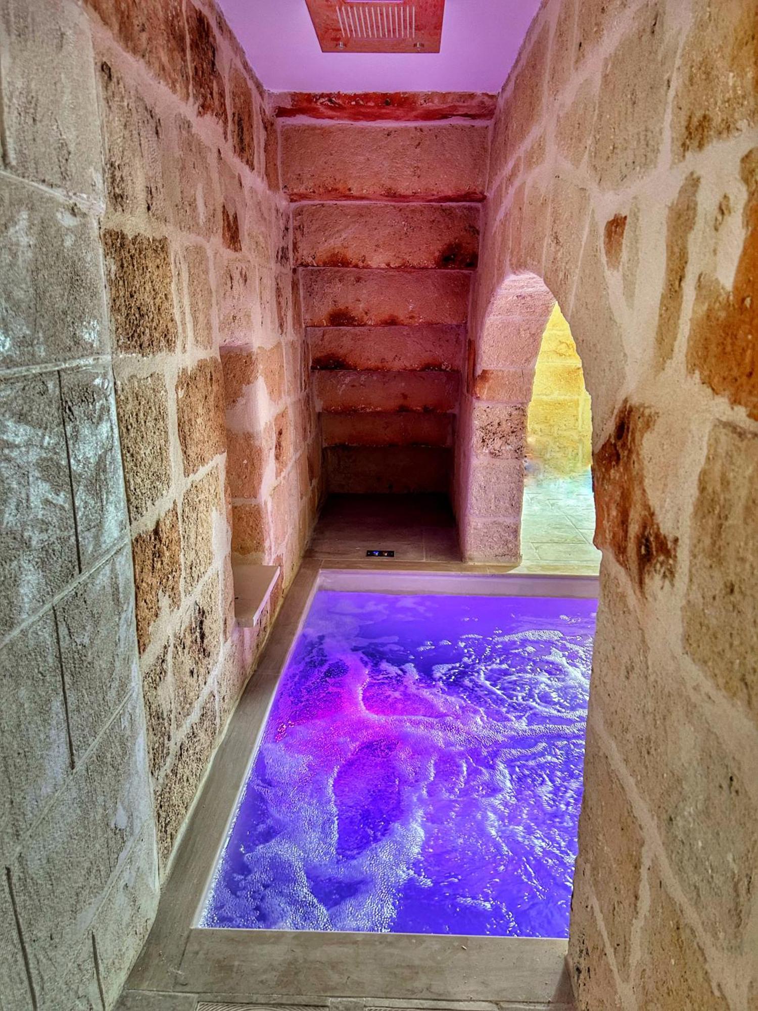 Ginpe Luxury Suite Monopoli Bagian luar foto